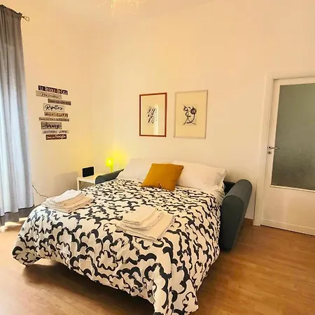 Interno 10 Διαμέρισμα *